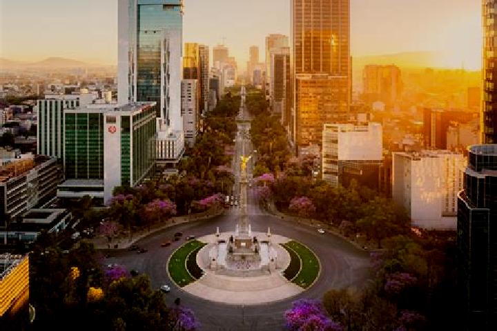 Ava, 27 — Escort in Ocurio, Mexico