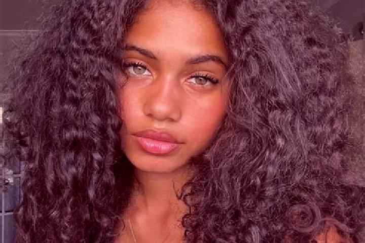 Ava, 28, a black grey-eyed ebony companion based in Ittre. Offering Massage, Party Girl, GFE, OWO. Available for incall and outcall, overnight bookings avail...