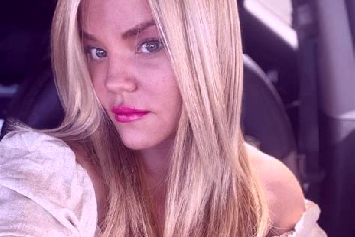 Ava, 28 — Escort in Clemmons, United States