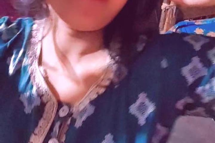 Ava, 28 — Escort in Naushahro Firoz, Pakistan
