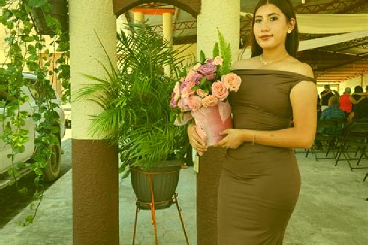 Ava, 28 — Escort in Nuevo Copaltepec, Mexico