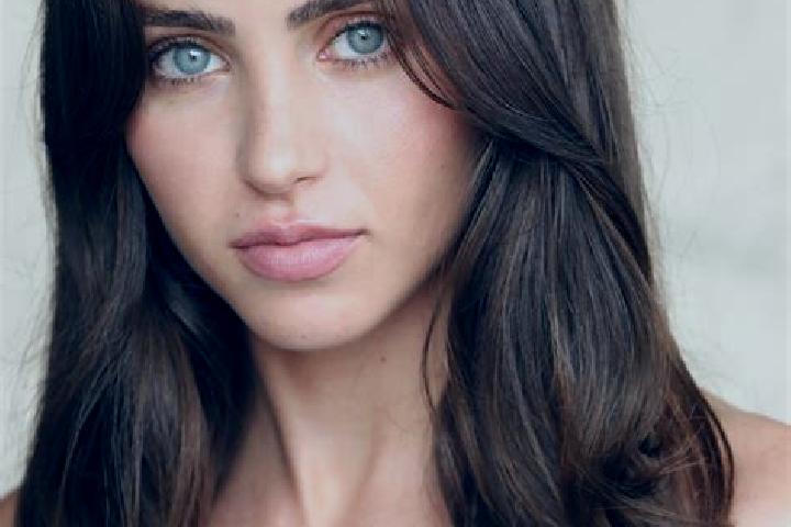 Ava, 29, a brunette blue-eyed mediterranean companion based in Funagata. Offering BDSM, Couples, Duos, Striptease. Available for incall and outcall, overnigh...