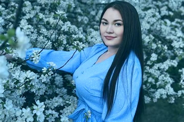 Ava, 29 — Escort in Chekmagush, Russia