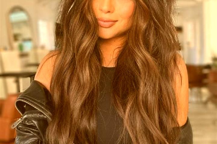 Ava, 30, a brunette brown-eyed asian companion based in North Arm. Offering Domination, CIM, Dinner Date. Available for incall and outcall, day and evening d...