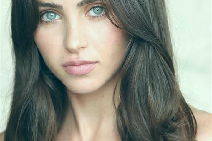 Ava, 30, a red brown-eyed middle eastern companion based in East Chevington. Offering BDSM, Fetish, 69, Roleplay. Available for incall and outcall, day and e...