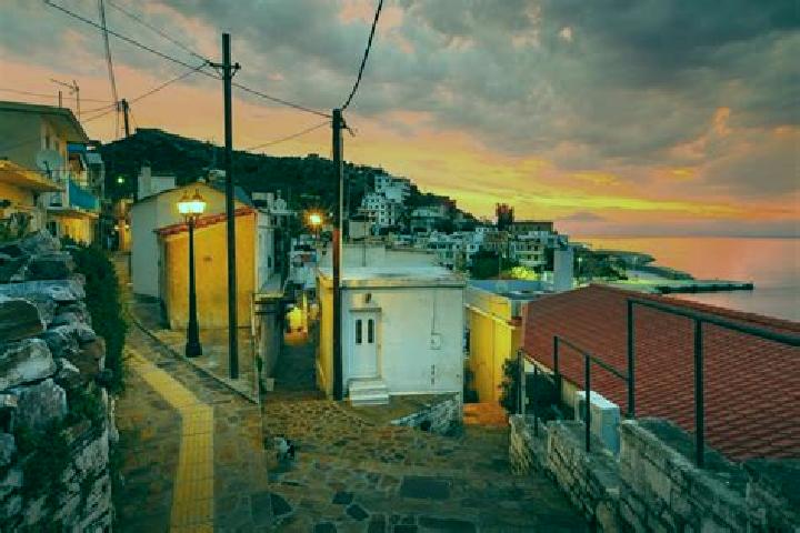 Ava, 30 — Escort in Agios Kirykos, Greece