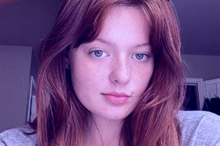 Ava, 31, a red blue-eyed slavic companion based in Simandre-sur-Suran. Offering Travel Companion, Striptease, Roleplay, BDSM. Available for incall and outcal...