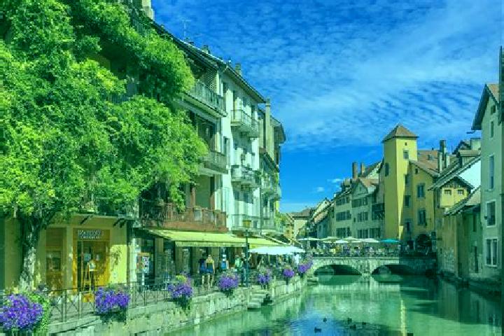 Ava, 31 — Escort in Galargues, France