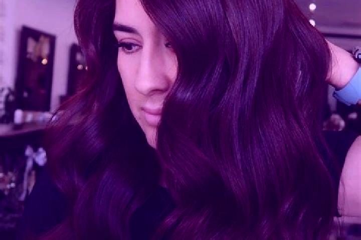 Ava, 32, a auburn dark-eyed asian companion based in Savgadh. Offering Erotic Massage, Travel Companion. Available for incall and outcall, day and evening da...