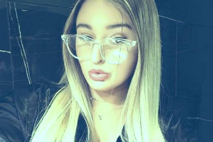 Ava, 32 — Escort in Poiana Mare, Romania