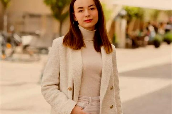 Ava, 32 — Escort in Thuer, Germany