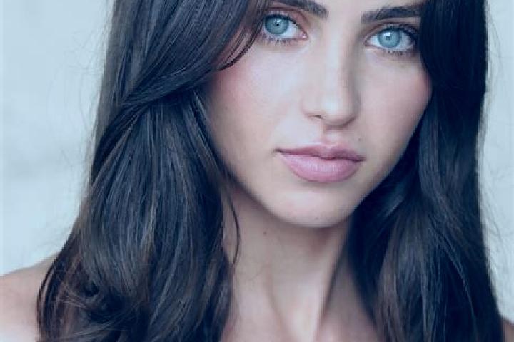 Ava, 33, a brunette hazel-eyed asian companion based in Castell Alfero. Offering Girlfriend Experience, OWO. Available for incall and outcall, overnight book...