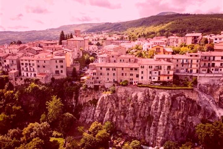 Ava, 33 — Escort in Sarconi, Italy