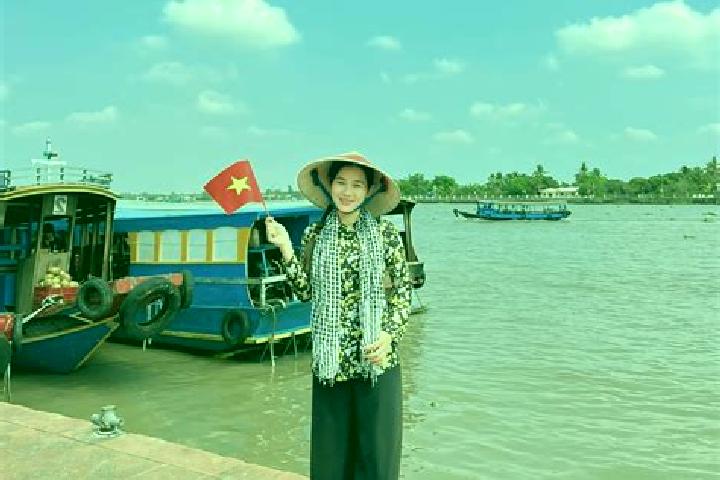 Ava, 34 — Escort in Giong Trom, Vietnam