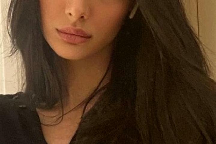 Ava, 35, a black grey-eyed middle eastern companion based in Rocklea. Offering Travel Companion, Erotic Massage, Overnight, Deep French Kissing, Girlfriend E...