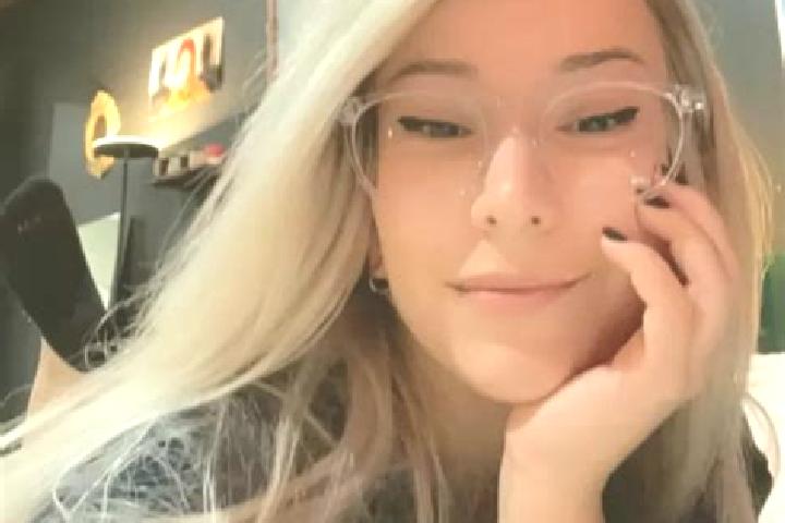Ava, 35, a platinum blonde amber-eyed latina companion based in Holenarasipura. Offering 69, CIM, Girlfriend Experience. Available for incall and outcall, ov...