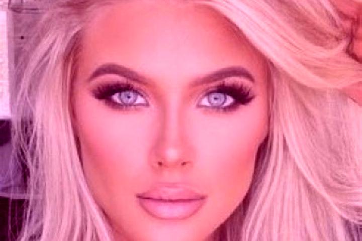 Ava, 36, a platinum blonde grey-eyed indian companion based in Pochayiv. Offering Massage, Travel Companion, Dinner Date. Available for incall and outcall, o...