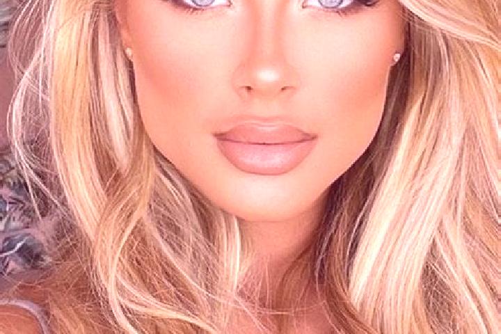 Ava, 38, a blonde hazel-eyed latina companion based in Tetsworth. Offering Girlfriend Experience, Striptease, OWO. Available for incall and outcall, overnigh...