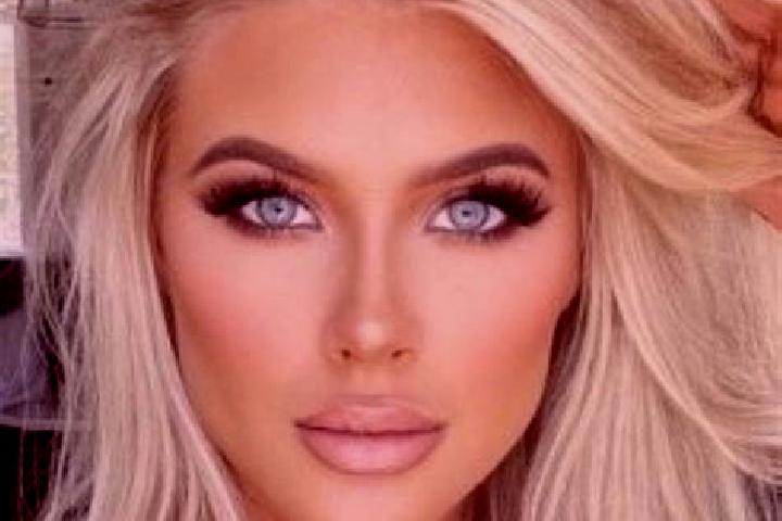 Ava, 38, a platinum blonde hazel-eyed ebony companion based in Pact. Offering Duos, Couples, Overnight, Domination. Available for incall and outcall, overnig...