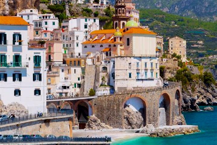 Ava, 38 — Escort in Lanze, Italy