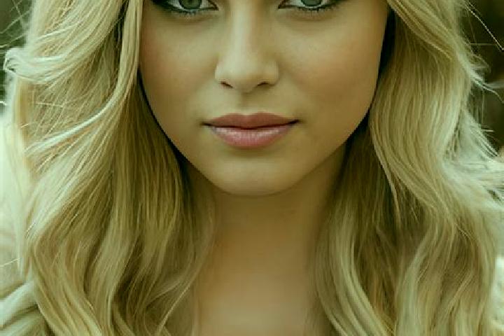 Ava, 39, a dark blonde dark-eyed caucasian companion based in Biryulevo. Offering Girlfriend Experience, BDSM, Deep French Kissing, A-Level. Available for in...