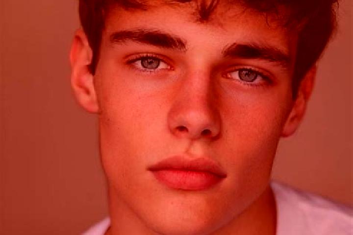 Avery, 20, a black brown-eyed caucasian companion based in Ghionea. Offering Girlfriend Experience, Prostate Massage, A-Level, OWO. Available for incall and ...