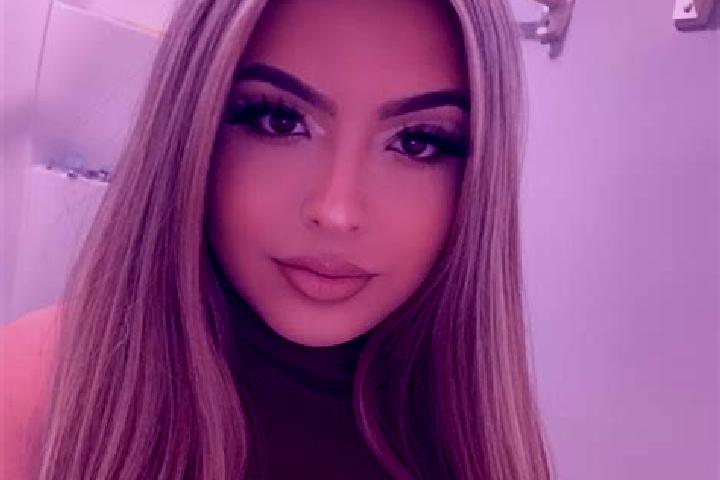 Avery, 20, a blonde amber-eyed latina companion based in Emmiganur. Offering OWO, CIM, 69, Overnight. Available for incall and outcall, overnight bookings av...