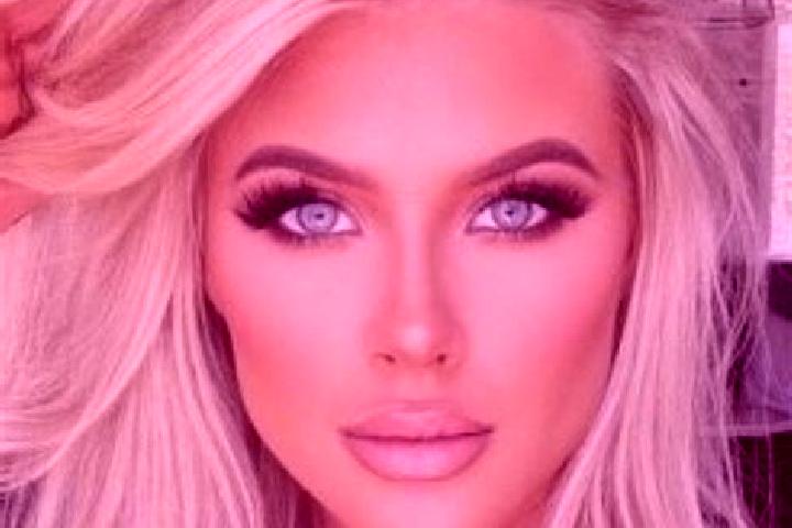 Avery, 20, a platinum blonde green-eyed indian companion based in Dreux. Offering Travel Companion, Fetish, Prostate Massage, Tantra, Couples. Available for ...