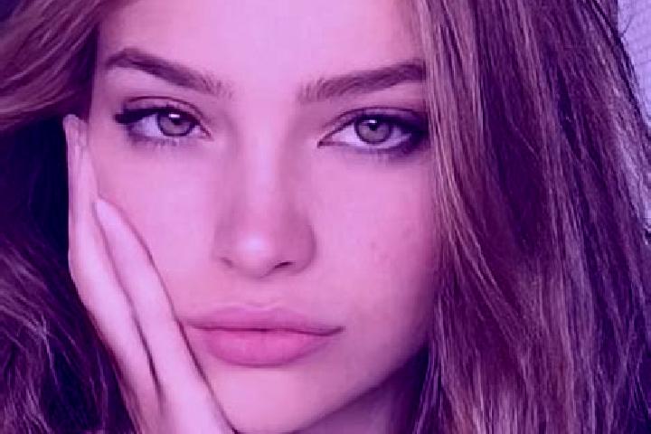 Avery, 20, a red hazel-eyed caucasian companion based in Samarskoye. Offering Travel Companion, Party Girl, Couples. Available for incall and outcall, day an...