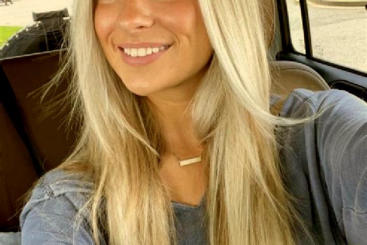 Avery, 20 — Escort in Fallon Station, United States