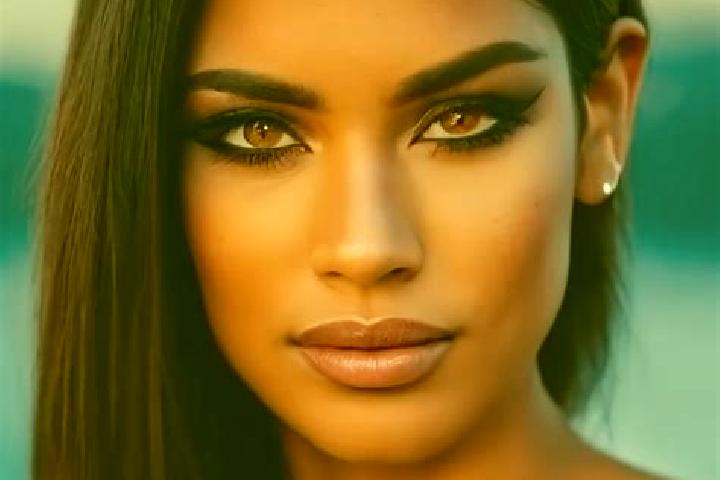 Avery, 21, a black amber-eyed latina companion based in Isak. Offering Party Girl, Duos, Girlfriend Experience. Available for incall and outcall, day and eve...