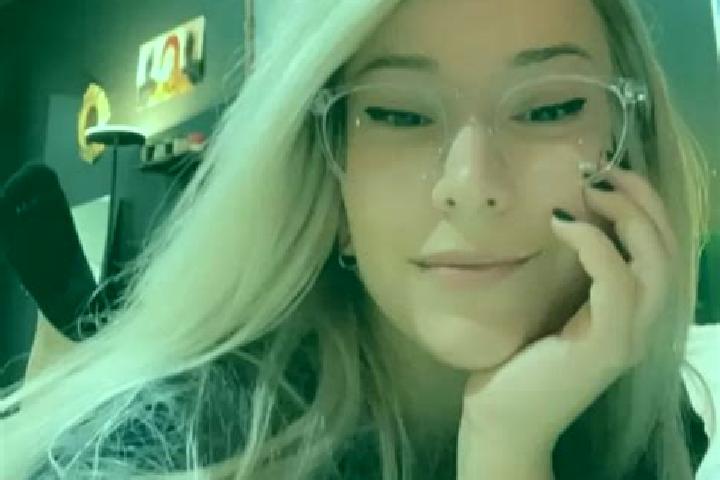 Avery, 22, a blonde grey-eyed mixed companion based in Rocca Grimalda. Offering A-Level, Couples, Tantra, Girlfriend Experience. Available for incall and out...