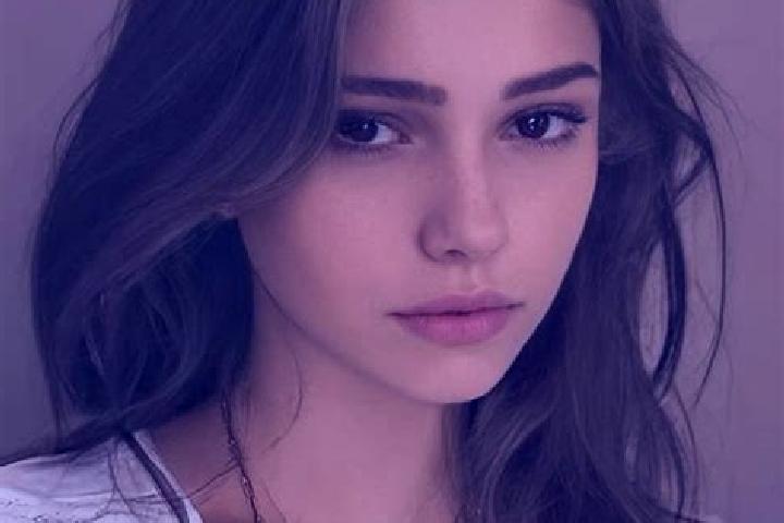 Avery, 22, a brunette grey-eyed slavic companion based in Sounoukana. Offering Travel Companion, CIM, Striptease, Erotic Massage. Available for incall and ou...