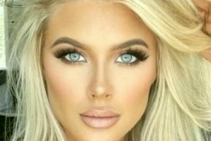 Avery, 22, a platinum blonde grey-eyed caucasian companion based in Obermehler. Offering OWO, Couples, Girlfriend Experience. Available for incall and outcal...