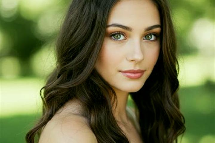 Avery, 23, a chestnut hazel-eyed caucasian companion based in Kotsubaki. Offering 69, Party Girl, Fetish. Available for incall and outcall, overnight booking...