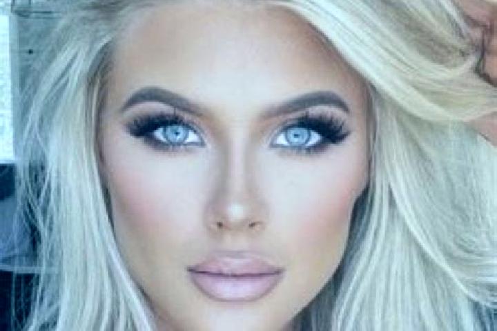 Avery, 24, a platinum blonde hazel-eyed mixed companion based in Solone. Offering CIM, Duos, Overnight. Available for incall and outcall, day and evening dates.