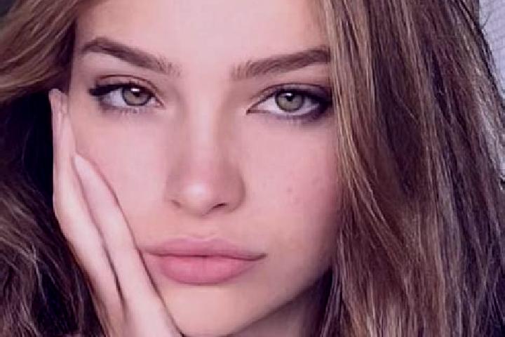 Avery, 25, a dark blonde hazel-eyed asian companion based in Camparada. Offering Travel Companion, GFE, Duos. Available for incall and outcall, day and eveni...