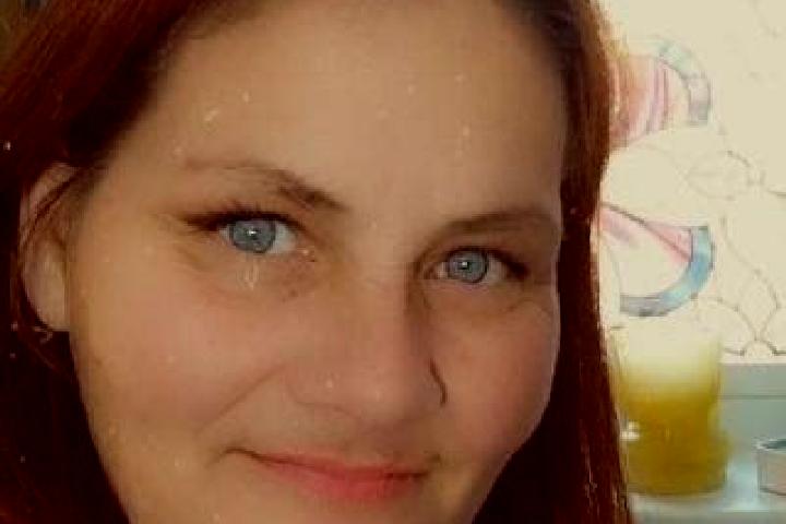 Avery, 25, a red dark-eyed caucasian companion based in Zudan. Offering Overnight, OWO, A-Level, Party Girl, 69. Available for incall and outcall, day and ev...