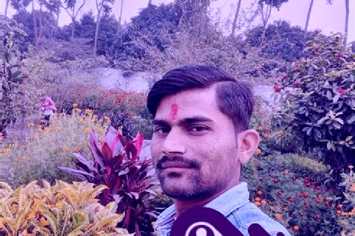 Avery, 25 — Escort in Banmankhi, India