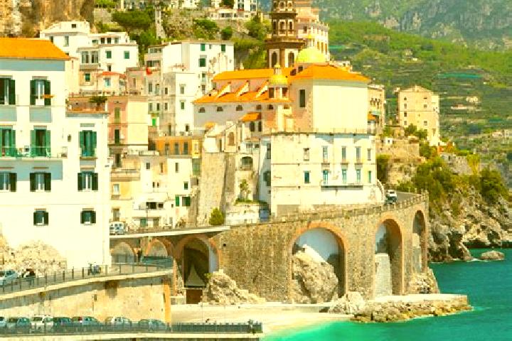 Avery, 25 — Escort in Capitignano, Italy