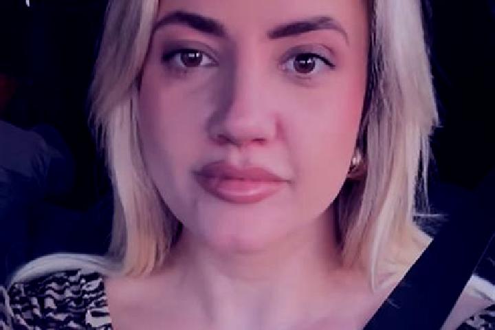 Avery, 25 — Escort in Merii Petchii, Romania