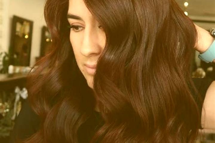 Avery, 26, a auburn dark-eyed middle eastern companion based in Courlans. Offering Party Girl, Erotic Massage, A-Level, Striptease. Available for incall and ...