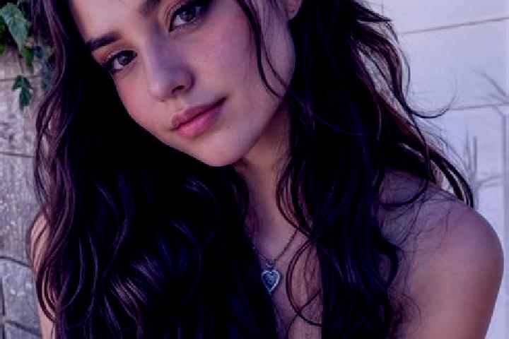 Avery, 26, a black hazel-eyed middle eastern companion based in Hal Gharghur. Offering Girlfriend Experience, CIM, Travel Companion. Available for incall and...