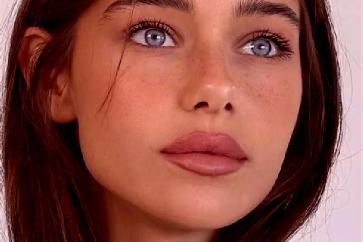 Avery, 26, a brunette brown-eyed mixed companion based in Leye. Offering Striptease, GFE, Deep French Kissing, Dinner Date. Available for incall and outcall,...