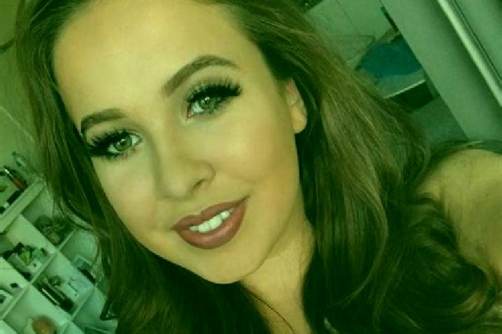 Avery, 26, a brunette grey-eyed mixed companion based in Sao Pedro do Butia. Offering CIM, A-Level, Massage. Available for incall and outcall, overnight book...