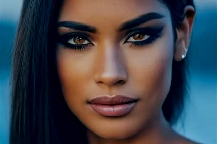 Avery, 27, a chestnut amber-eyed latina companion based in Giri Krajan. Offering Roleplay, Striptease, Couples, Domination. Available for incall and outcall,...