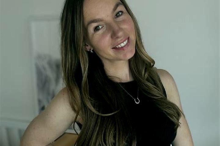 Avery, 27 — Escort in Middle Village, United States