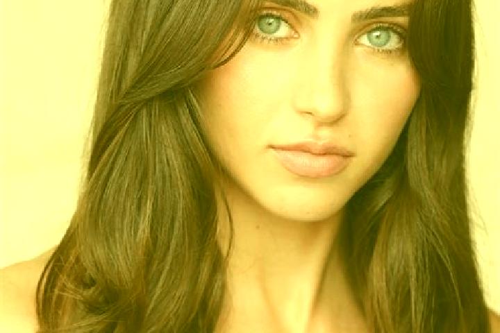 Avery, 28, a auburn dark-eyed latina companion based in Rillo de Gallo. Offering Prostate Massage, Overnight, A-Level, Couples, Massage. Available for incall...