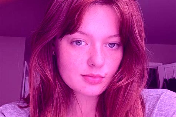 Avery, 28, a auburn grey-eyed caucasian companion based in Germigny. Offering A-Level, Domination, Roleplay, Couples. Available for incall and outcall, day a...