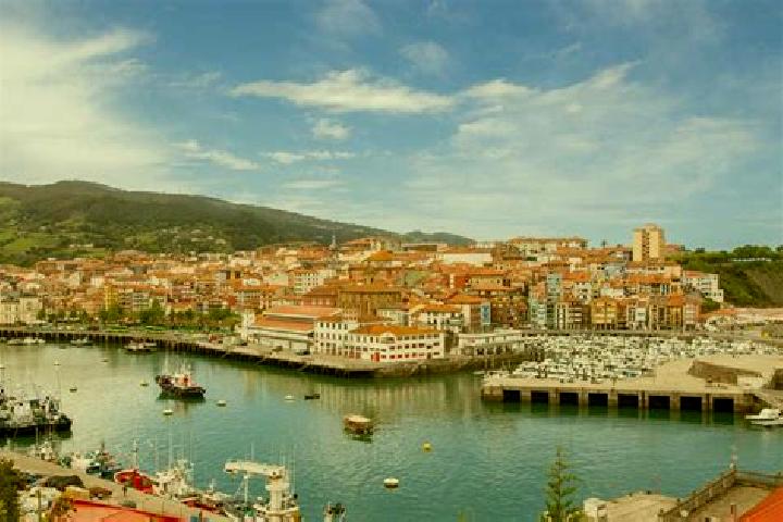 Avery, 28 — Escort in Bermeo, Spain